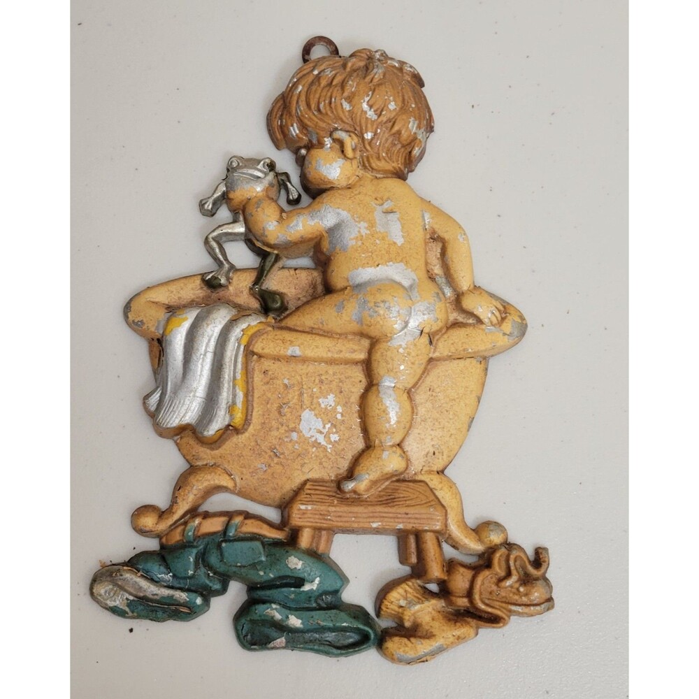 Vintage Bathroom 8”H Wall Decor Boy Frog Climbing into Tub Sexton Metal AS IS